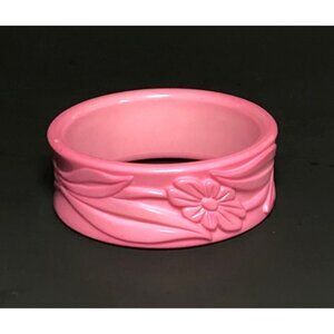 1960s Wide Pink Flower Power Lucite Bangle Bracelet Carved Style